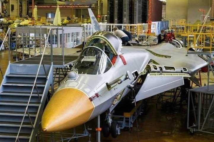 Tiêm kích tàng hình Su-57 Nga có thực sự vượt trội F-22 và F-35 Mỹ?