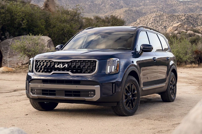 5. Kia Telluride 2023 (điểm tin cậy: 85/100).