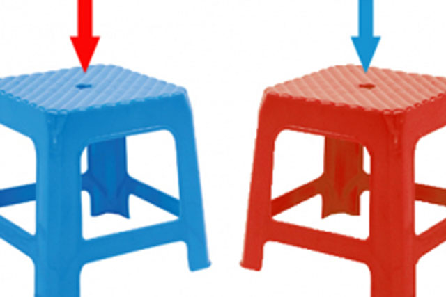 Vì sao trên ghế nhựa thường có 1 lỗ tròn: 90% người dùng không biết công dụng thật sự