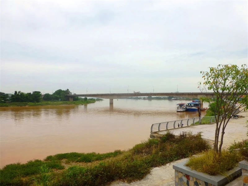 Sông Mã chủ yếu chảy giữa vùng rừng núi và trung du. Phù sa sông Mã là nguồn chủ yếu tạo nên đồng bằng Thanh Hóa lớn thứ ba ở Việt Nam. Ảnh: Quang Nguyen Tien.