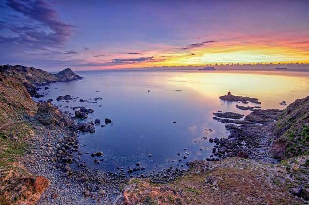 Vẻ đẹp kỳ vĩ của eo biển đẹp hàng đầu Việt Nam