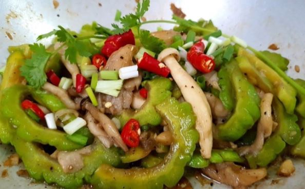 Loại rau thải độc cực tốt trong mùa hè nhưng 4 nhóm người đại kỵ không nên ăn