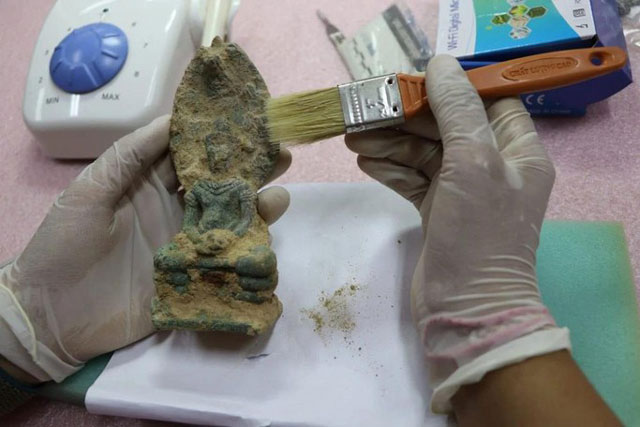 Khai quật gần hồ chứa nước, Campuchia thu về hơn 1.000 báu vật