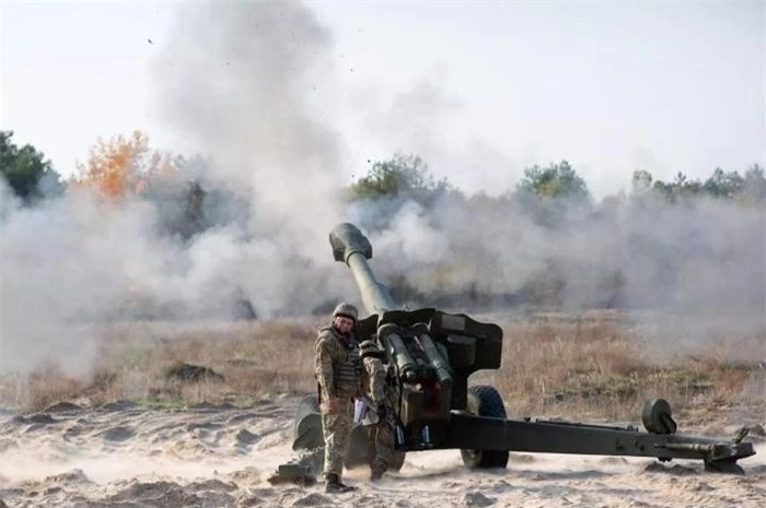Quân đội Ukraine thiếu nghiêm trọng đạn pháo cỡ lớn và nguồn cung duy nhất hiện tại đến Mỹ và một số nước phương Tây. (Ảnh: Sputnik).