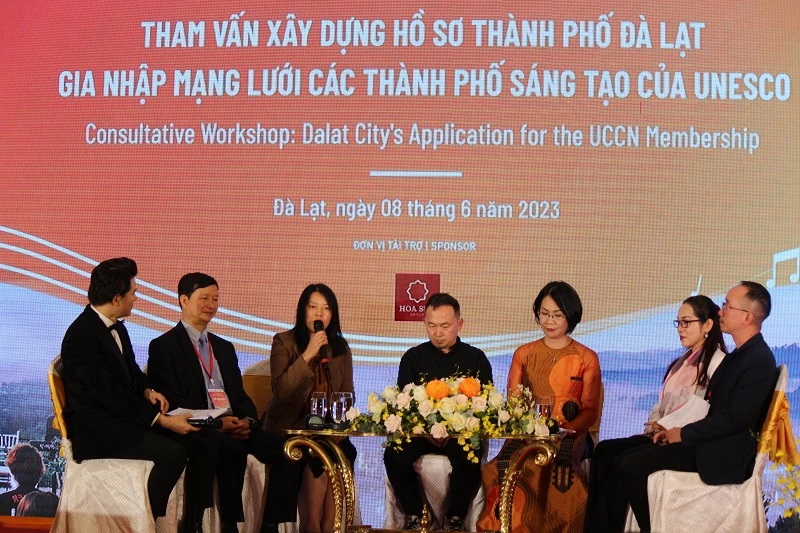 Bà Trần Thị Vũ Loan – Phó Chủ tịch UBND TP Đà Lạt, ghi nhận những đóng góp thiết thực của các doanh nghiệp trong quá trình thành phố tham gia UCCN.