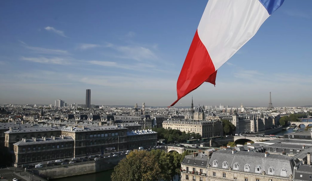 Chuy&#xEA;n gia Ph&#xE1;p n&#xF3;i v&#x1EC1; sai l&#x1EA7;m c&#x1EE7;a ph&#x1B0;&#x1A1;ng T&#xE2;y khi tr&#x1EEB;ng ph&#x1EA1;t Nga