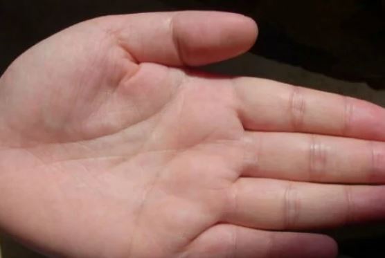 Lòng bàn tay có 6 điểm này có thể là hồng phúc trời ban, sở hữu 1/6 cũng đủ may mắn, giàu sang hơn người