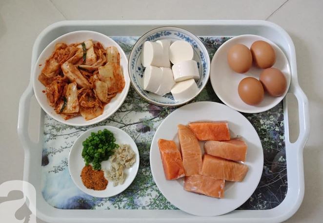 Tôi học được cách nấu canh cá của đầu bếp Hàn Quốc, mẹ chồng cũng phải xuýt xoa khen ngon