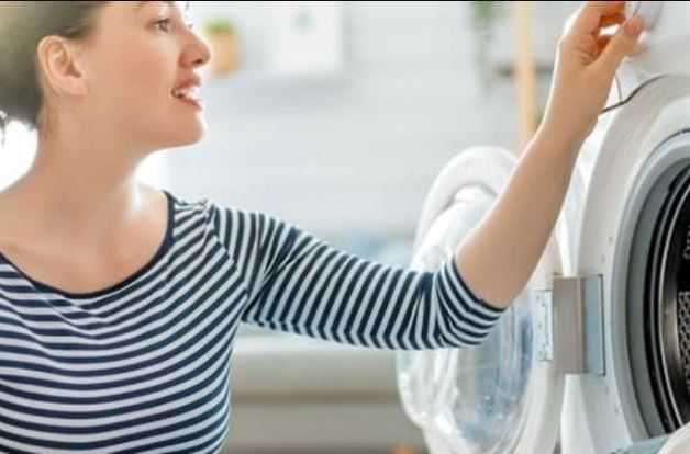 Có cần rút điện máy giặt sau khi không sử dụng?