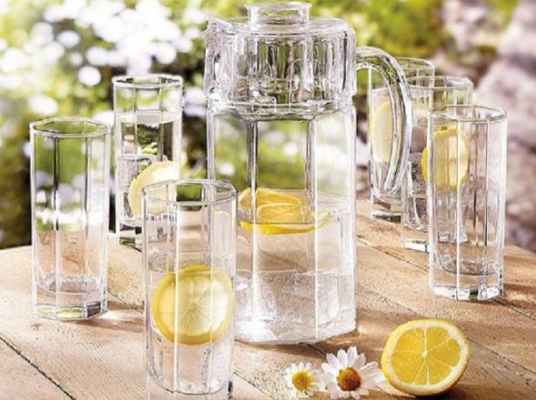 Tiết lộ bí quyết rửa đồ thủy tinh sáng bóng như mới