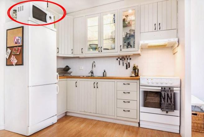 Thầy phong thủy dặn: Đặt 3 thứ này trên nóc tủ lạnh, tài vận có thể sa sút, xui xẻo đeo bám