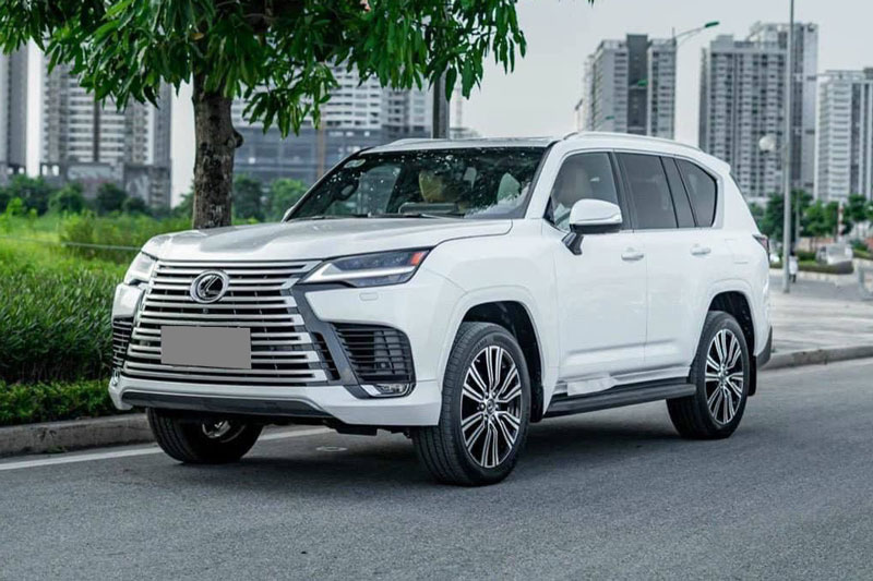 Lexus LX 600 đi chán bán lại vẫn đắt hơn xe mới 2,3 tỷ đồng