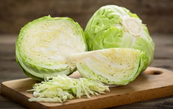 4 loại rau củ ít thuốc trừ sâu tới không ngờ: Đi chợ nhìn thấy chị em phải mua liền