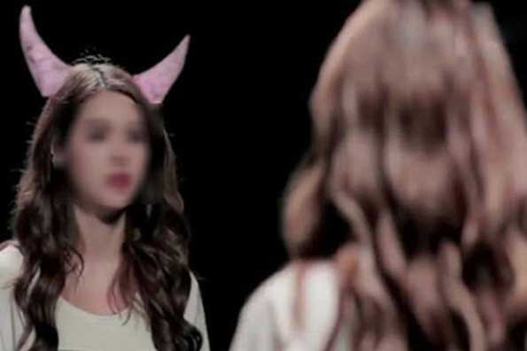 Đến nhà bạn ăn tân gia, tôi phát hiện chồng ngoại tình nhờ một vật mà không ai ngờ đến