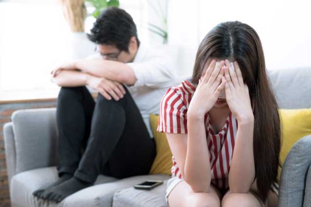 Nhờ bạn thử lòng chồng đẹp trai giàu có, cô vợ điếng người với cái kết không thể oái oăm hơn