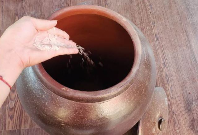 Muốn biết nhà có thể tụ lộc hay không hãy nhìn vào bếp: Gặp 6 hiện tượng này vượng khí và tiền của trôi sạch