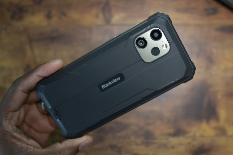 Smartphone ‘nồi đồng cối đá’, pin 10.380 mAh, RAM 8 GB, giá gần 8 triệu đồng