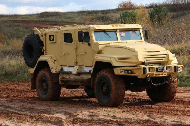 Clip: Nga đã chế tạo xe kháng mìn VPK-Ural như thế nào?