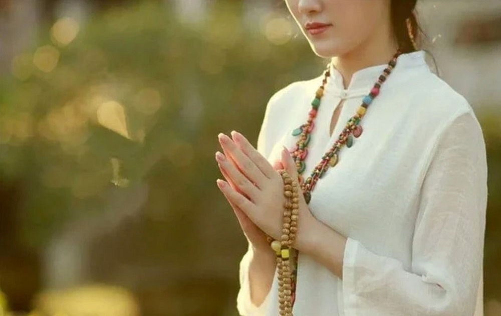 Những biểu hiện của người ngày càng có phúc, cuối đời êm ấm hơn nhiều người