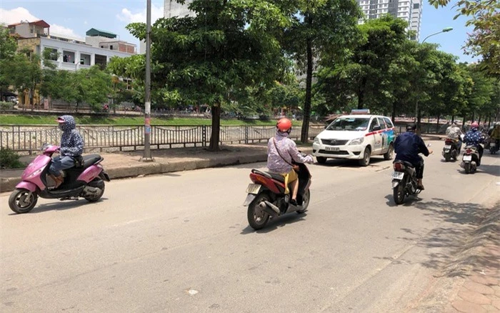 Dự báo thời tiết ngày 16/6/2023: Hà Nội chiều tối và đêm có mưa, ngày nắng nóng