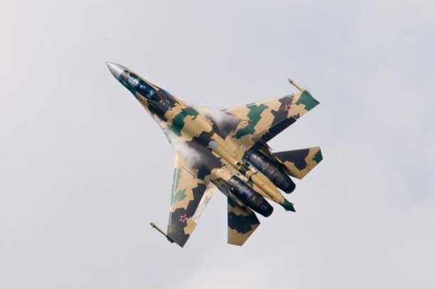 Su-35S dễ dàng qua mặt hệ thống phòng thủ mới nhất của B-52H?