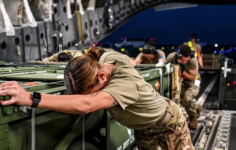 Đô đốc Thổ Nhĩ Kỳ: 'Mỹ không đủ năng lực sản xuất vũ khí để hỗ trợ Ukraine'