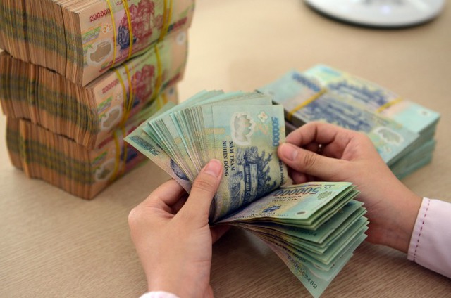 Lãi suất điều hành giảm: Cơ sở để các ngân hàng hạ lãi vay