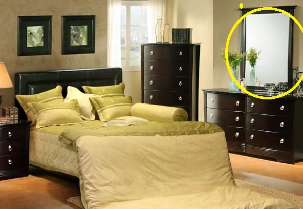 Thầy phong thủy chỉ rõ: Phòng ngủ giữ mãi 5 thứ này gia chủ không lục đục, cũng nợ nần nghèo khó quanh năm