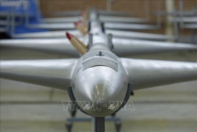 Iran thử nghiệm thành công máy bay không người lái ném bom