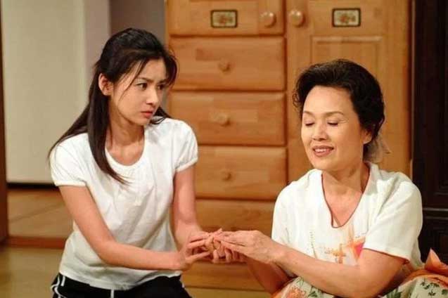 Sở thích mới của mẹ chồng khiến tôi khó chịu và bất lực