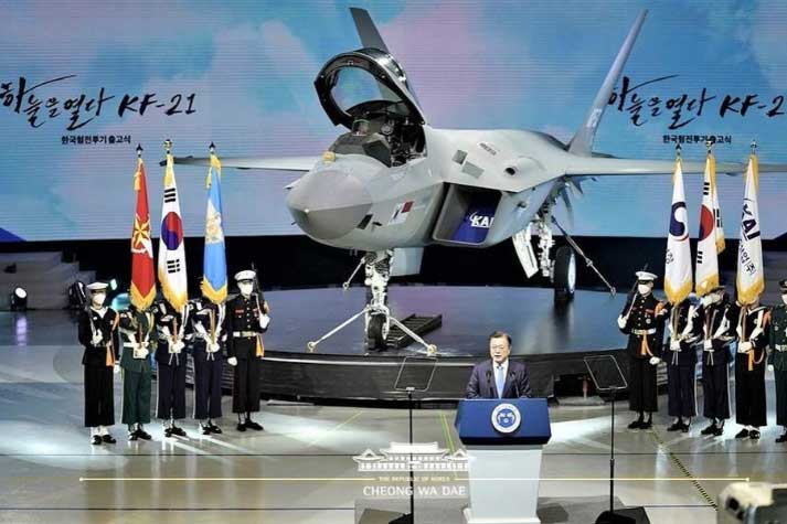Tiêm kích tàng hình KF-21 Hàn Quốc tiến gần hơn tới thị trường châu Âu