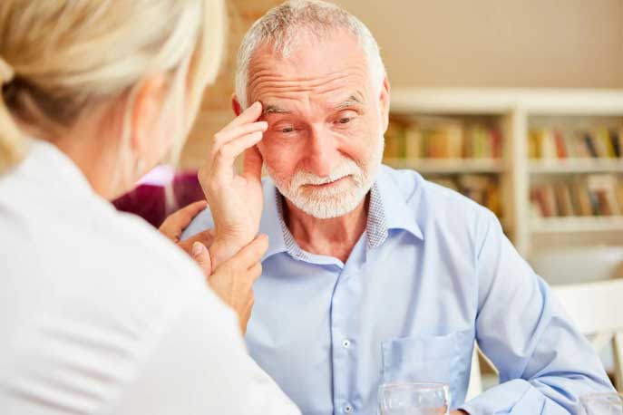 Giật mình khi biết số tiền 500 triệu tôi biếu bố mẹ dưỡng già đã không còn