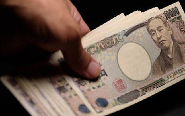 Người dân Hàn Quốc ồ ạt mua đồng Yen