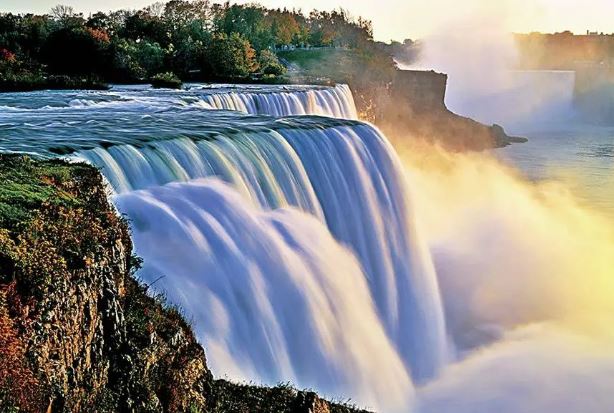 Thác nước hùng vĩ nhất thế giới ngừng chảy sau 12.000 năm, sững sờ cảnh tượng bên dưới