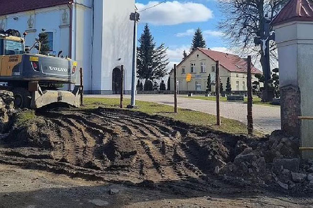 Đào đường, kinh hãi lạc vào mộ tập thể của 450 "ma cà rồng"