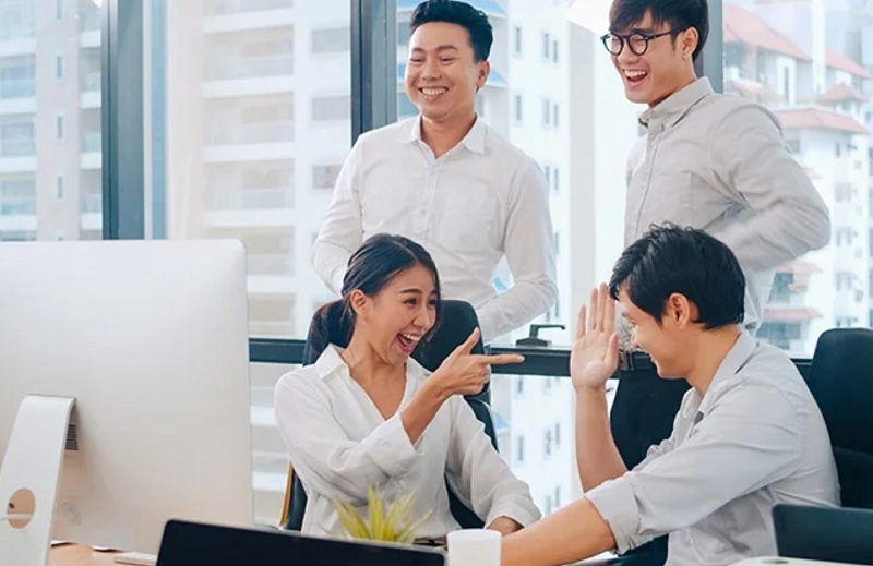 Người khôn ngoan có 3 chủ đề này không chia sẻ với bạn bè, kẻ dại dột gặp ai cũng kể