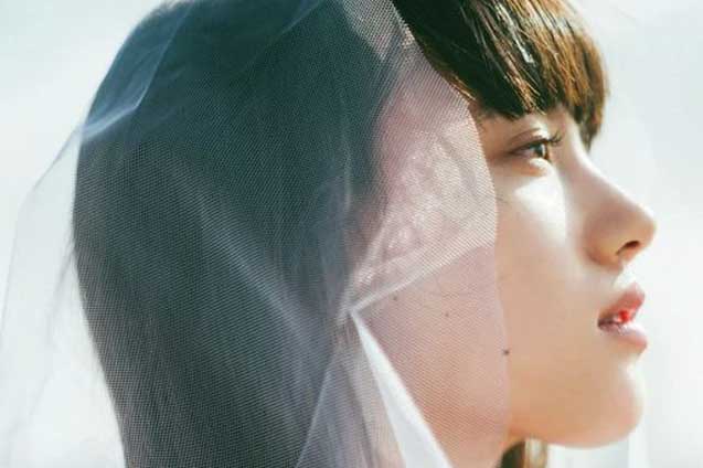 Trong lễ cưới, bố dượng nhấn mạnh 3 từ mà tôi bật khóc nức nở