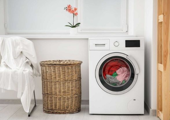 Có cần rút phích cắm máy giặt sau khi sử dụng: Nhiều người dùng chục năm vẫn làm sai