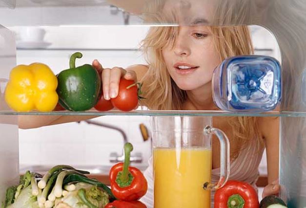 Mẹo khử mùi hôi trong tủ lạnh đơn giản nhất