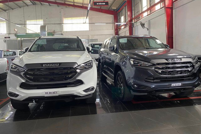 Đại lý xả kho, Isuzu mu-X 2022 giảm giá 145 triệu, nỗ lực tìm khách dưới sức ép của Everest và Santa Fe