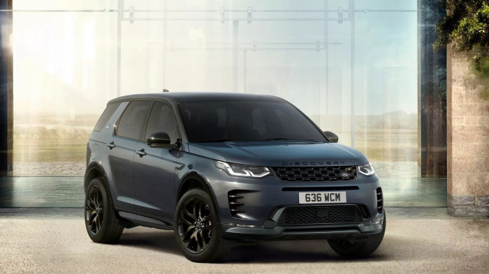 Land Rover Discovery Sport 2024 ra mắt với nội thất sang xịn hơn, giá từ 48.900 USD