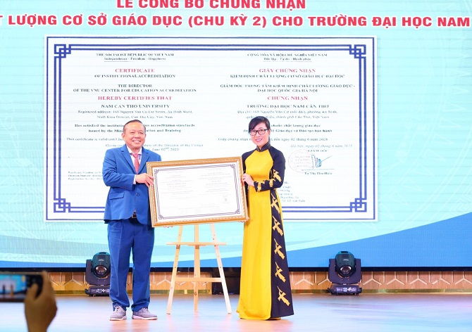 Trường Đại học Nam Cần Thơ đạt chứng nhận kiểm định chất lượng giáo dục