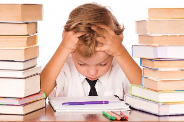 5 bước cơ bản giúp con cải thiện ‘bệnh’ lười học