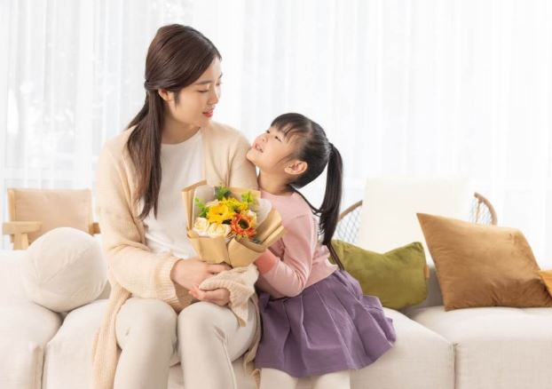 5 câu bé rất thích được nghe cha mẹ nói mỗi ngày để tự tin hơn