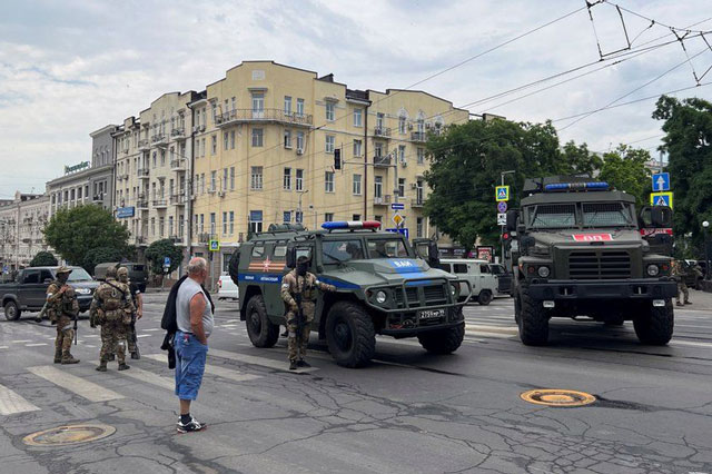 Tình hình ở thành phố Rostov căng thẳng nhưng yên tĩnh