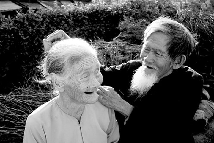 Các cụ dạy: “Về già đừng trông mong vào con cái, 4 điều này mới là chỗ dựa vững chắc cho bạn”