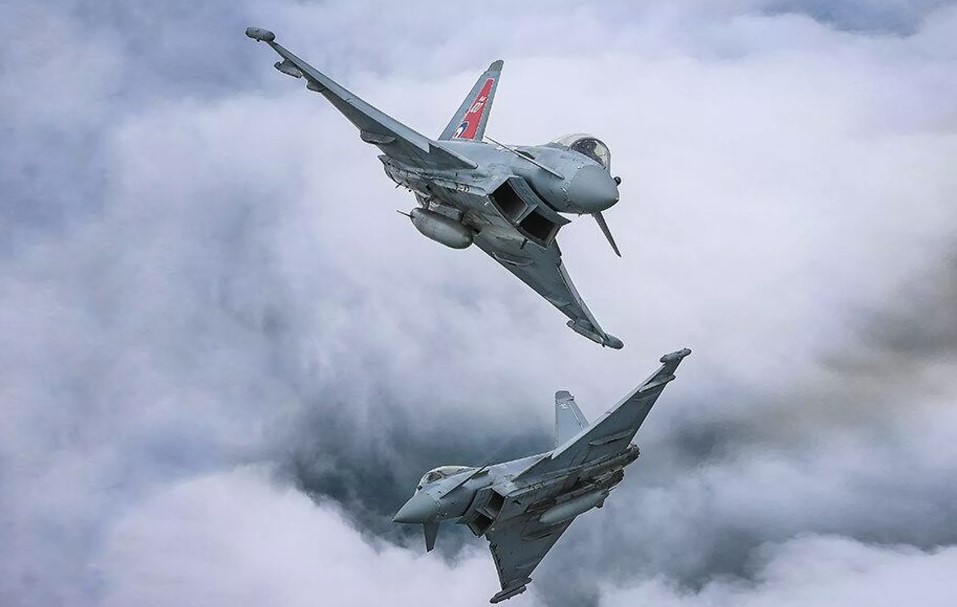 Chiến đấu cơ của không quân Anh ở Baltic cất cánh 21 lần trong 3 tuần qua