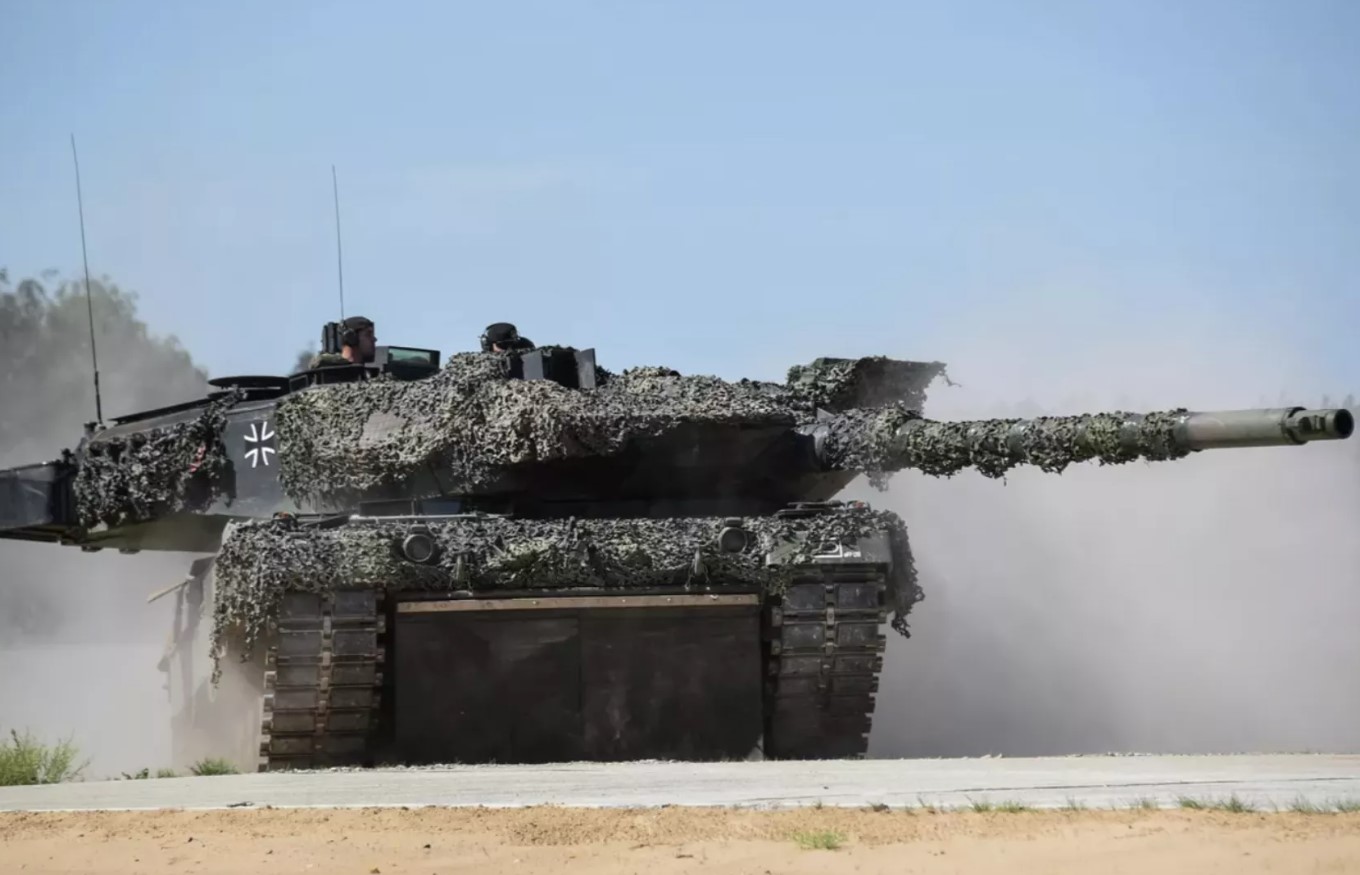 Nhá báo Mỹ giải thích vì sao vũ khí phương Tây không cứu được Ukraine tránh khỏi thất bại