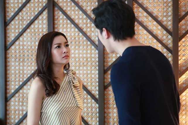 Về nhà bạn trai chơi, thấy cách anh nói chuyện với mẹ mà tôi muốn bỏ chạy