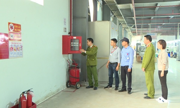 7 hi&#x1EC7;p h&#x1ED9;i ki&#x1EBF;n ngh&#x1ECB; Ch&#xED;nh ph&#x1EE7; g&#x1EE1; v&#x1B0;&#x1EDB;ng v&#x1EC1; ph&#xF2;ng ch&#xE1;y ch&#x1EEF;a ch&#xE1;y